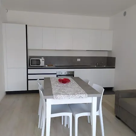Jesolo Appartamenti F2 - Coral Red Exterior photo