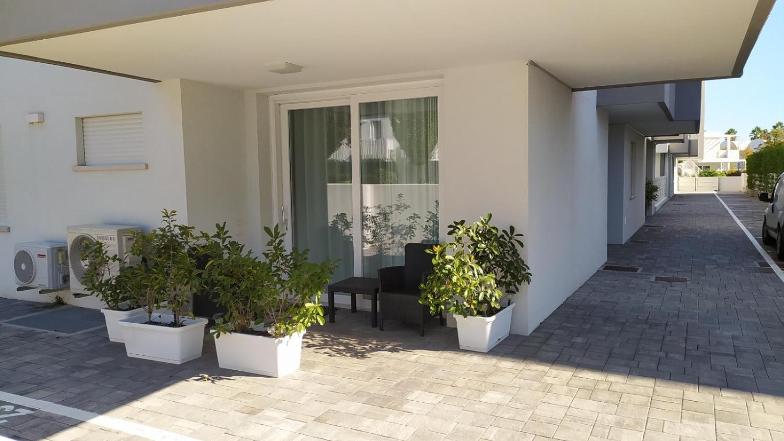 F2 - Coral Red Apartment *